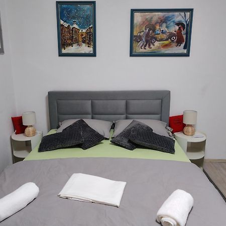 Apartman Ivana Karlovac Exterior photo